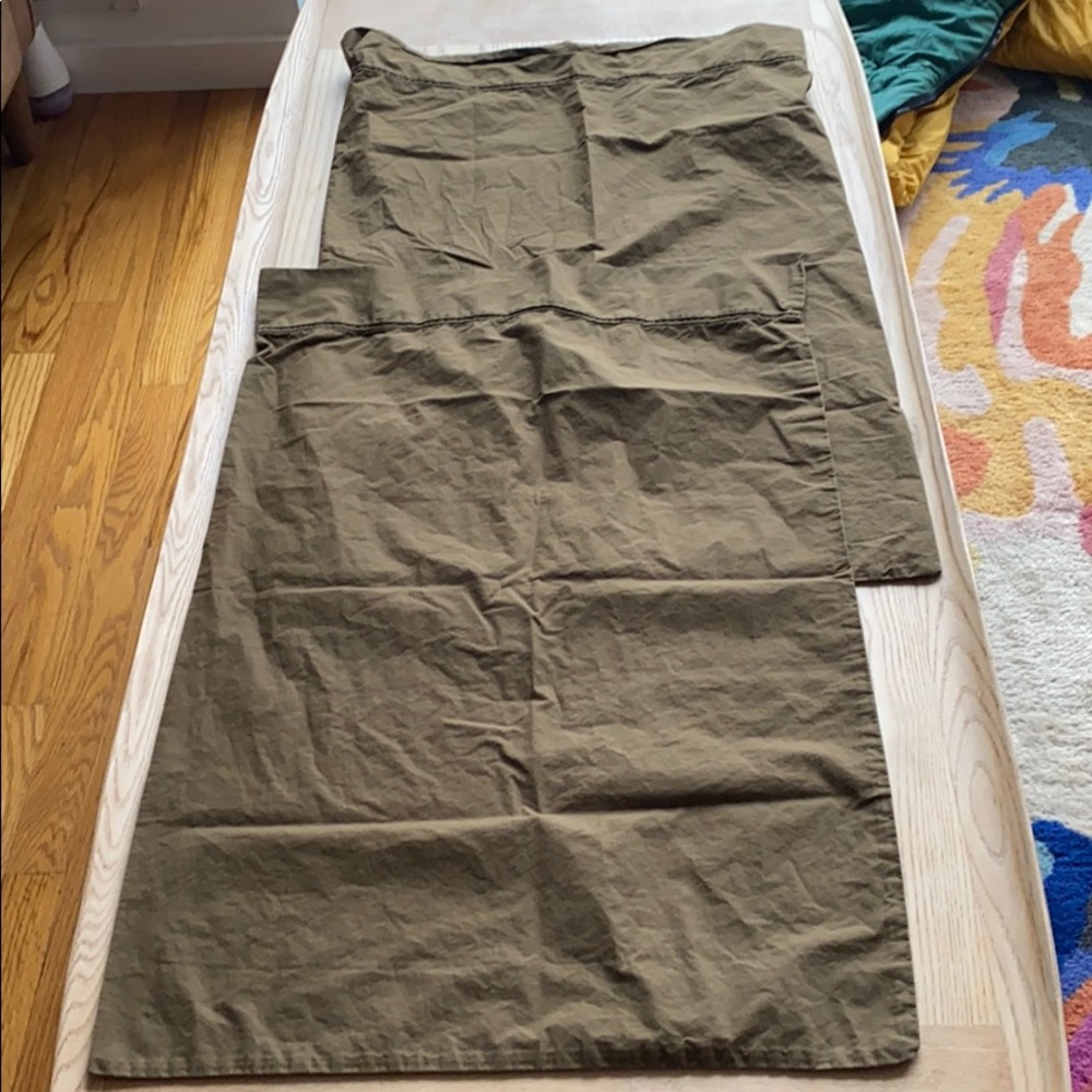 Calvin Klein Cotton Olive Green Pillowcases Set